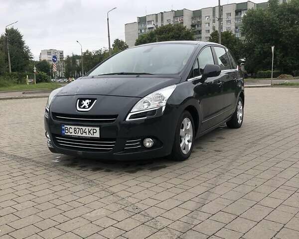Синий Пежо 5008, объемом двигателя 1.56 л и пробегом 289 тыс. км за 8300 $, фото 1 на Automoto.ua
