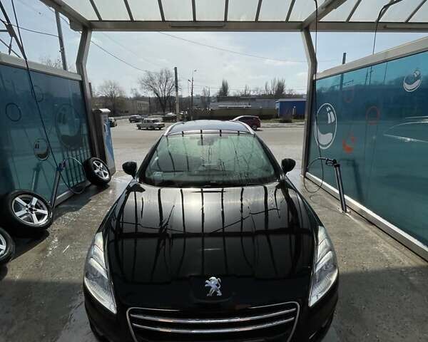 Чорний Пежо 508, об'ємом двигуна 2 л та пробігом 294 тис. км за 7950 $, фото 1 на Automoto.ua