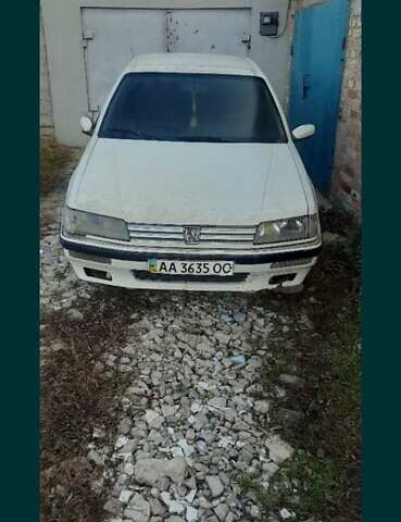 Белый Пежо 605, объемом двигателя 2.02 л и пробегом 375 тыс. км за 1200 $, фото 1 на Automoto.ua