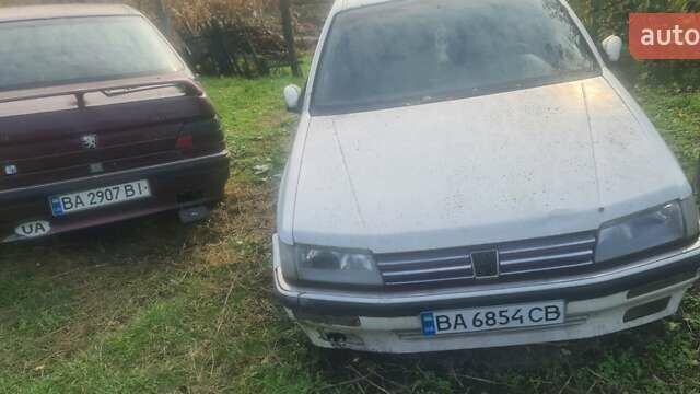 Белый Пежо 605, объемом двигателя 2 л и пробегом 300 тыс. км за 1900 $, фото 1 на Automoto.ua