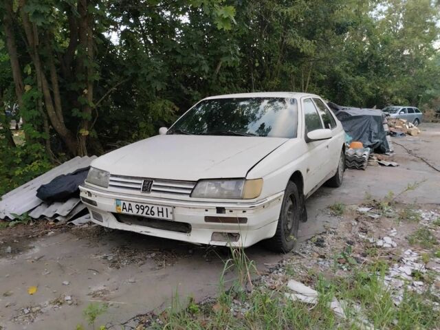 Белый Пежо 605, объемом двигателя 2 л и пробегом 280 тыс. км за 1000 $, фото 1 на Automoto.ua