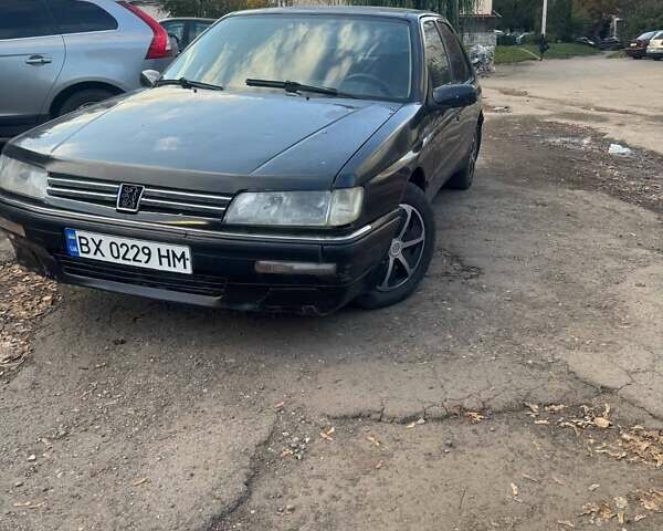 Черный Пежо 605, объемом двигателя 2 л и пробегом 200 тыс. км за 999 $, фото 1 на Automoto.ua