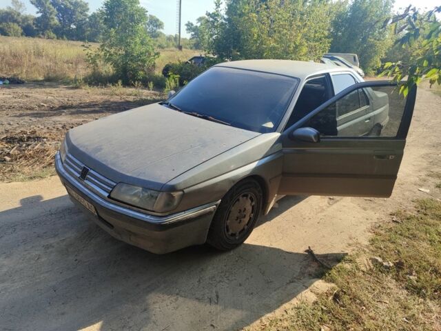 Серый Пежо 605, объемом двигателя 3 л и пробегом 330 тыс. км за 964 $, фото 1 на Automoto.ua