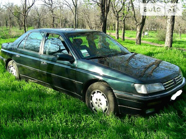 Зелений Пежо 605, об'ємом двигуна 3 л та пробігом 240 тис. км за 2400 $, фото 1 на Automoto.ua