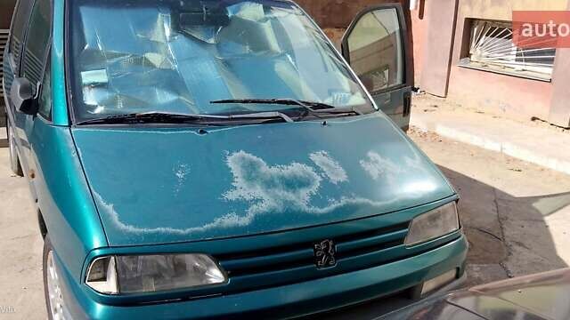 Зеленый Пежо 806, объемом двигателя 2 л и пробегом 260 тыс. км за 1500 $, фото 1 на Automoto.ua