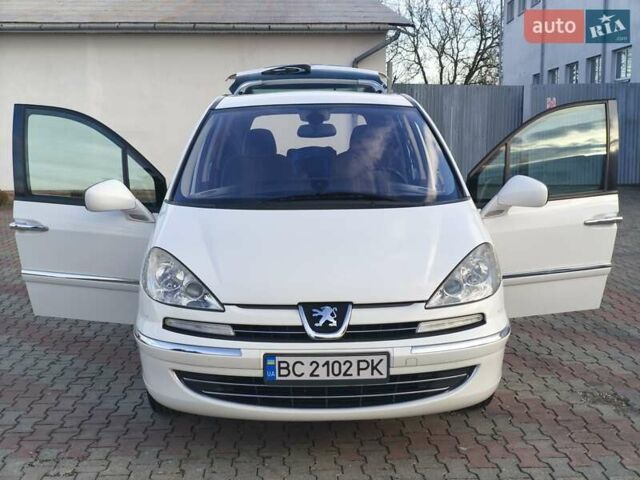 Белый Пежо 807, объемом двигателя 2 л и пробегом 245 тыс. км за 7500 $, фото 1 на Automoto.ua