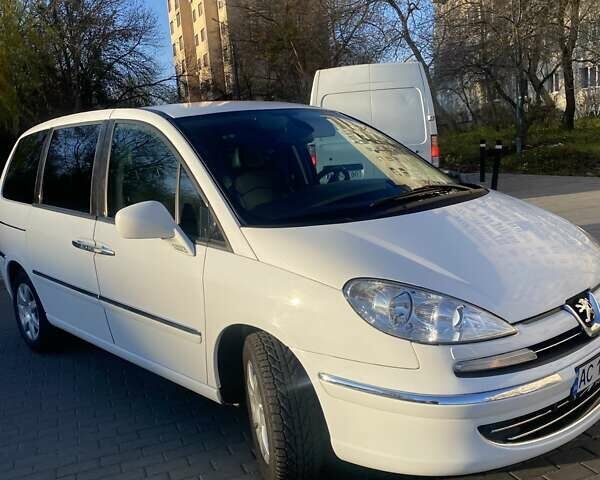 Білий Пежо 807, об'ємом двигуна 2 л та пробігом 300 тис. км за 8300 $, фото 1 на Automoto.ua