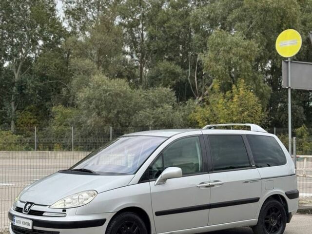 Сірий Пежо 807, об'ємом двигуна 2.2 л та пробігом 200 тис. км за 4500 $, фото 1 на Automoto.ua
