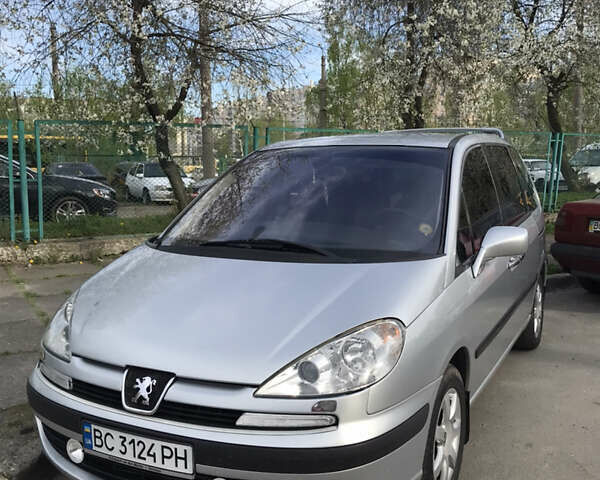 Серый Пежо 807, объемом двигателя 2.23 л и пробегом 293 тыс. км за 4000 $, фото 1 на Automoto.ua