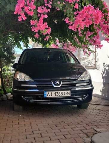 Серый Пежо 807, объемом двигателя 2 л и пробегом 298 тыс. км за 6200 $, фото 1 на Automoto.ua