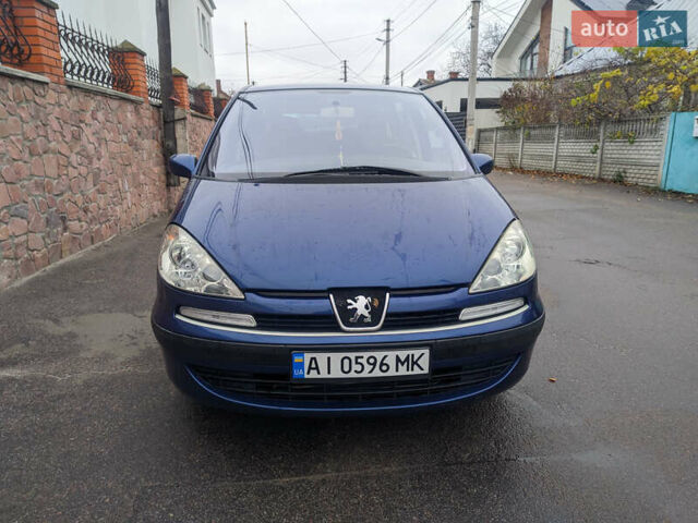 Синий Пежо 807, объемом двигателя 2 л и пробегом 303 тыс. км за 5300 $, фото 1 на Automoto.ua