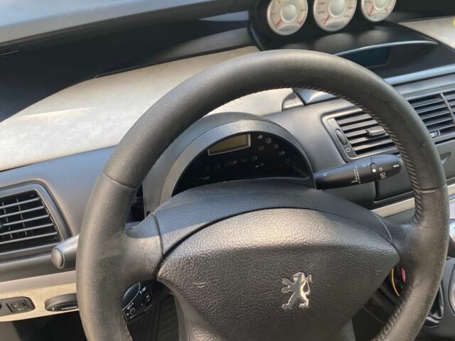 Синий Пежо 807, объемом двигателя 0 л и пробегом 245 тыс. км за 8200 $, фото 1 на Automoto.ua