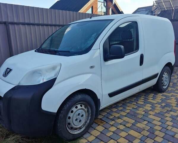 Белый Пежо Биппер груз.-пасс., объемом двигателя 1.3 л и пробегом 349 тыс. км за 5200 $, фото 1 на Automoto.ua