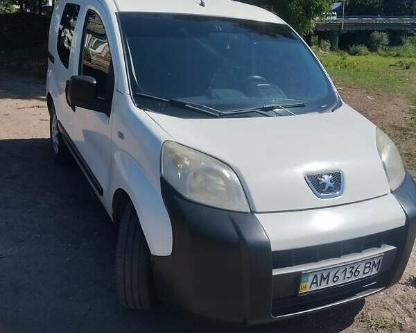 Белый Пежо Биппер груз.-пасс., объемом двигателя 1.4 л и пробегом 168 тыс. км за 5000 $, фото 1 на Automoto.ua