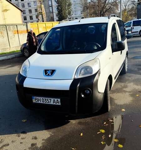 Белый Пежо Биппер груз.-пасс., объемом двигателя 1.2 л и пробегом 121 тыс. км за 5500 $, фото 1 на Automoto.ua