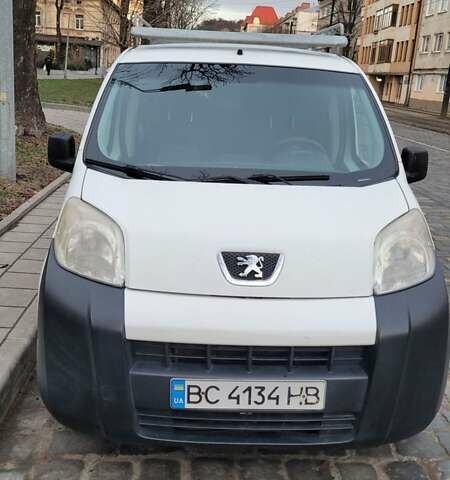 Белый Пежо Биппер груз.-пасс., объемом двигателя 1.25 л и пробегом 125 тыс. км за 5000 $, фото 1 на Automoto.ua