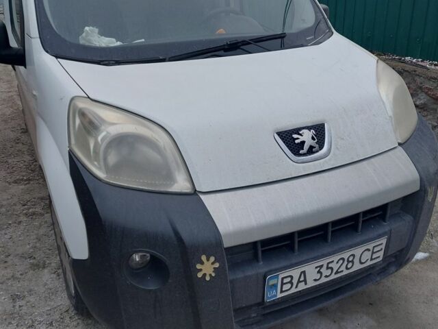 Білий Пежо Біппер вант.-пас., об'ємом двигуна 1.3 л та пробігом 280 тис. км за 4350 $, фото 1 на Automoto.ua