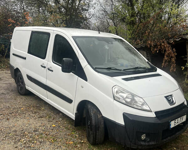 Пежо Эксперт груз.-пасс. 2007 в Днепре (Днепропетровске) на Automoto.ua Белый Пежо Эксперт груз.-пасс., объемом двигателя 2 л и пробегом 480 тыс. км за 4500 $, фото 1 на Automoto.ua