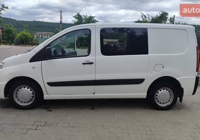 Білий Пежо Експерт вант.-пас., об'ємом двигуна 2 л та пробігом 310 тис. км за 5200 $, фото 1 на Automoto.ua