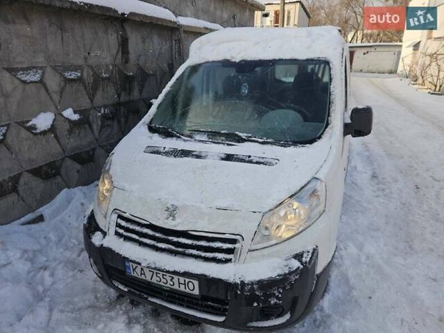 Білий Пежо Експерт вант.-пас., об'ємом двигуна 2 л та пробігом 245 тис. км за 3700 $, фото 1 на Automoto.ua