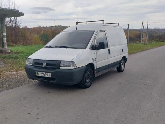 Белый Пежо Эксперт груз.-пасс., объемом двигателя 1.9 л и пробегом 250 тыс. км за 1800 $, фото 1 на Automoto.ua