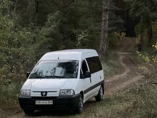 Пежо Эксперт груз.-пасс. 2006 в Киеве на Automoto.ua Белый Пежо Эксперт груз.-пасс., объемом двигателя 2 л и пробегом 322 тыс. км за 4950 $, фото 1 на Automoto.ua