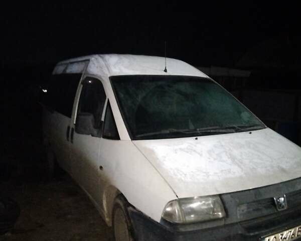Білий Пежо Експерт вант.-пас., об'ємом двигуна 1.87 л та пробігом 111 тис. км за 1600 $, фото 1 на Automoto.ua