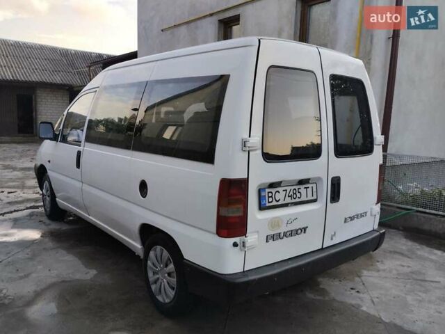 Белый Пежо Эксперт груз.-пасс., объемом двигателя 1.9 л и пробегом 270 тыс. км за 2900 $, фото 1 на Automoto.ua