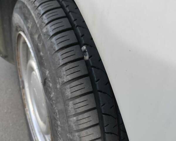 Білий Пежо Експерт вант.-пас., об'ємом двигуна 1.9 л та пробігом 390 тис. км за 4000 $, фото 1 на Automoto.ua