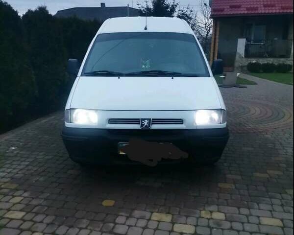 Білий Пежо Експерт вант.-пас., об'ємом двигуна 1.9 л та пробігом 380 тис. км за 4000 $, фото 1 на Automoto.ua
