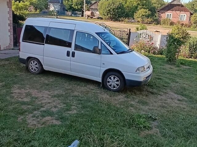 Білий Пежо Експерт вант.-пас., об'ємом двигуна 1.87 л та пробігом 207 тис. км за 4100 $, фото 1 на Automoto.ua