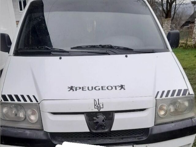 Белый Пежо Эксперт груз.-пасс., объемом двигателя 2 л и пробегом 456 тыс. км за 4000 $, фото 1 на Automoto.ua
