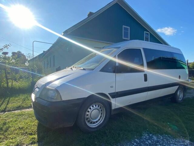 Білий Пежо Експерт вант.-пас., об'ємом двигуна 2 л та пробігом 300 тис. км за 4000 $, фото 1 на Automoto.ua