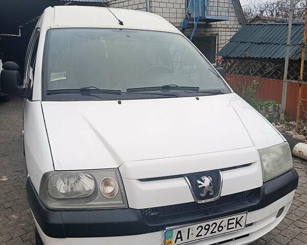 Білий Пежо Експерт вант.-пас., об'ємом двигуна 1.9 л та пробігом 38 тис. км за 4500 $, фото 1 на Automoto.ua
