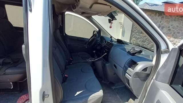 Белый Пежо Эксперт груз.-пасс., объемом двигателя 1.56 л и пробегом 390 тыс. км за 5500 $, фото 1 на Automoto.ua