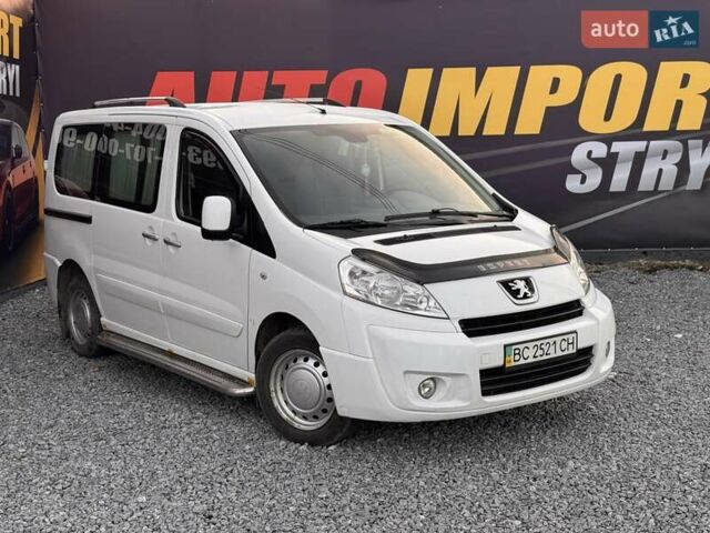 Белый Пежо Эксперт груз.-пасс., объемом двигателя 1.6 л и пробегом 245 тыс. км за 6300 $, фото 1 на Automoto.ua