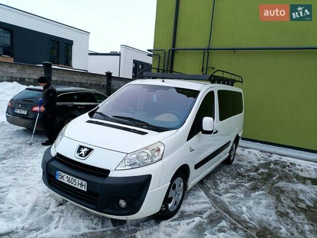 Білий Пежо Експерт вант.-пас., об'ємом двигуна 2 л та пробігом 305 тис. км за 7800 $, фото 1 на Automoto.ua