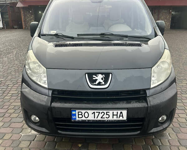 Коричневий Пежо Експерт вант.-пас., об'ємом двигуна 2 л та пробігом 300 тис. км за 7222 $, фото 1 на Automoto.ua