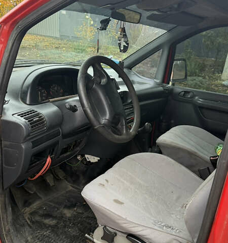 Красный Пежо Эксперт груз.-пасс., объемом двигателя 1.91 л и пробегом 388 тыс. км за 1500 $, фото 1 на Automoto.ua