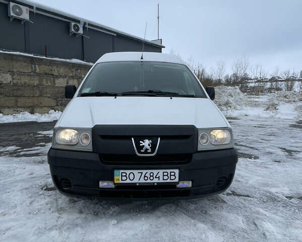 Пежо Эксперт груз.-пасс., объемом двигателя 1.9 л и пробегом 350 тыс. км за 4300 $, фото 1 на Automoto.ua