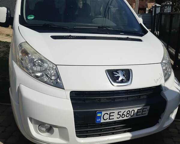 Пежо Эксперт груз.-пасс., объемом двигателя 2 л и пробегом 199 тыс. км за 6500 $, фото 1 на Automoto.ua