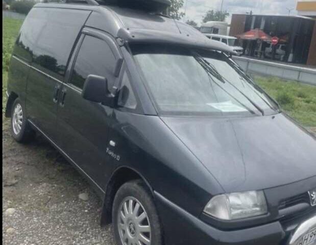Сірий Пежо Експерт вант.-пас., об'ємом двигуна 1.91 л та пробігом 300 тис. км за 2100 $, фото 1 на Automoto.ua