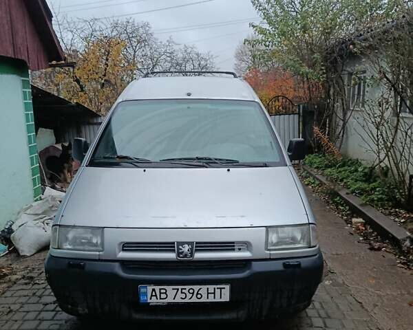 Сірий Пежо Експерт вант.-пас., об'ємом двигуна 2 л та пробігом 301 тис. км за 4000 $, фото 1 на Automoto.ua