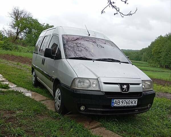 Сірий Пежо Експерт вант.-пас., об'ємом двигуна 2 л та пробігом 230 тис. км за 3600 $, фото 1 на Automoto.ua