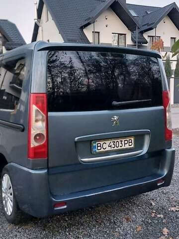 Серый Пежо Эксперт груз.-пасс., объемом двигателя 2 л и пробегом 288 тыс. км за 8900 $, фото 1 на Automoto.ua