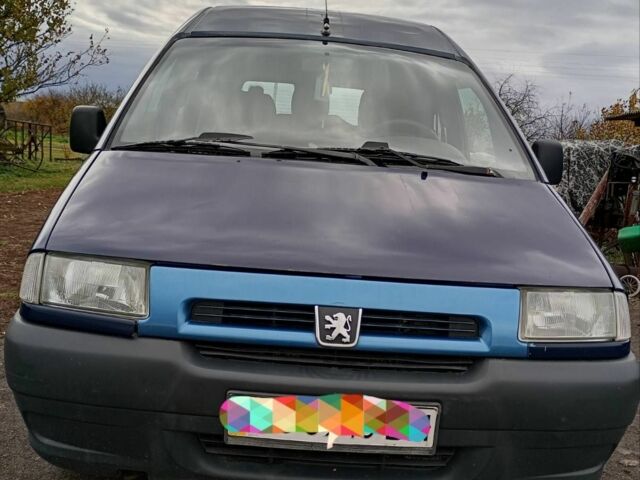 Синий Пежо Эксперт груз.-пасс., объемом двигателя 0 л и пробегом 1 тыс. км за 1700 $, фото 1 на Automoto.ua