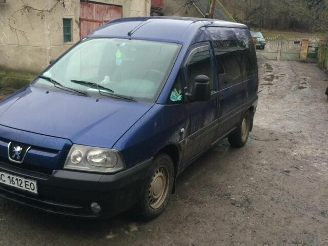 Синій Пежо Експерт вант.-пас., об'ємом двигуна 2 л та пробігом 300 тис. км за 5200 $, фото 1 на Automoto.ua