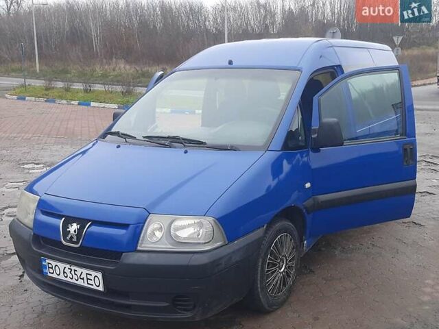 Синий Пежо Эксперт груз.-пасс., объемом двигателя 1.9 л и пробегом 273 тыс. км за 4200 $, фото 1 на Automoto.ua