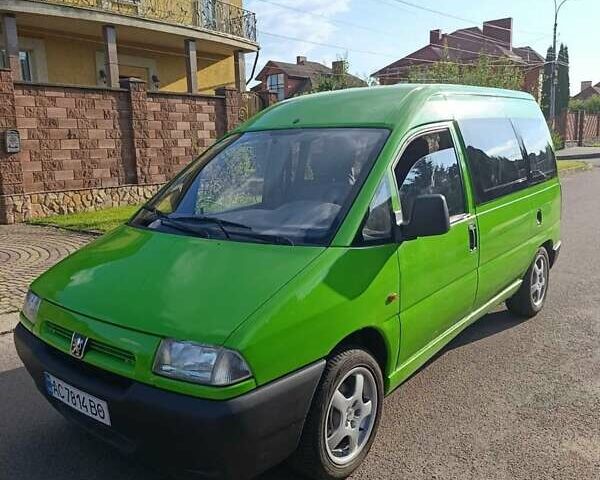 Зеленый Пежо Эксперт груз.-пасс., объемом двигателя 1.9 л и пробегом 340 тыс. км за 3000 $, фото 1 на Automoto.ua