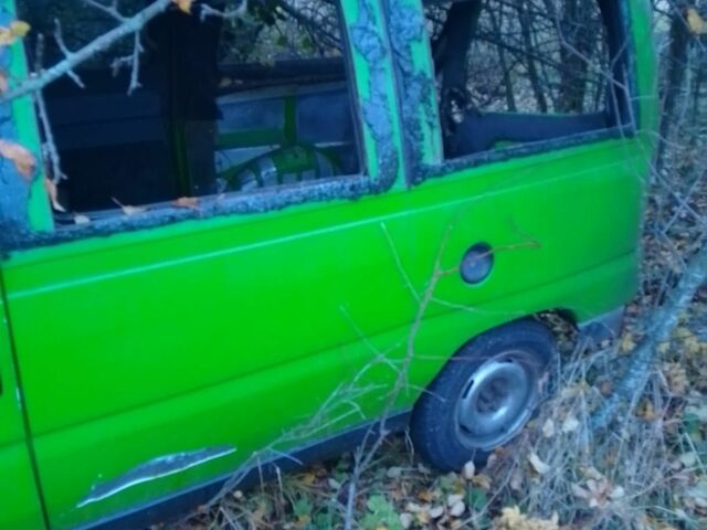 Зеленый Пежо Эксперт груз.-пасс., объемом двигателя 1.9 л и пробегом 150 тыс. км за 48 $, фото 1 на Automoto.ua